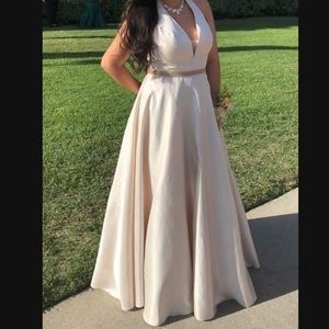 Champagne color dress M/L